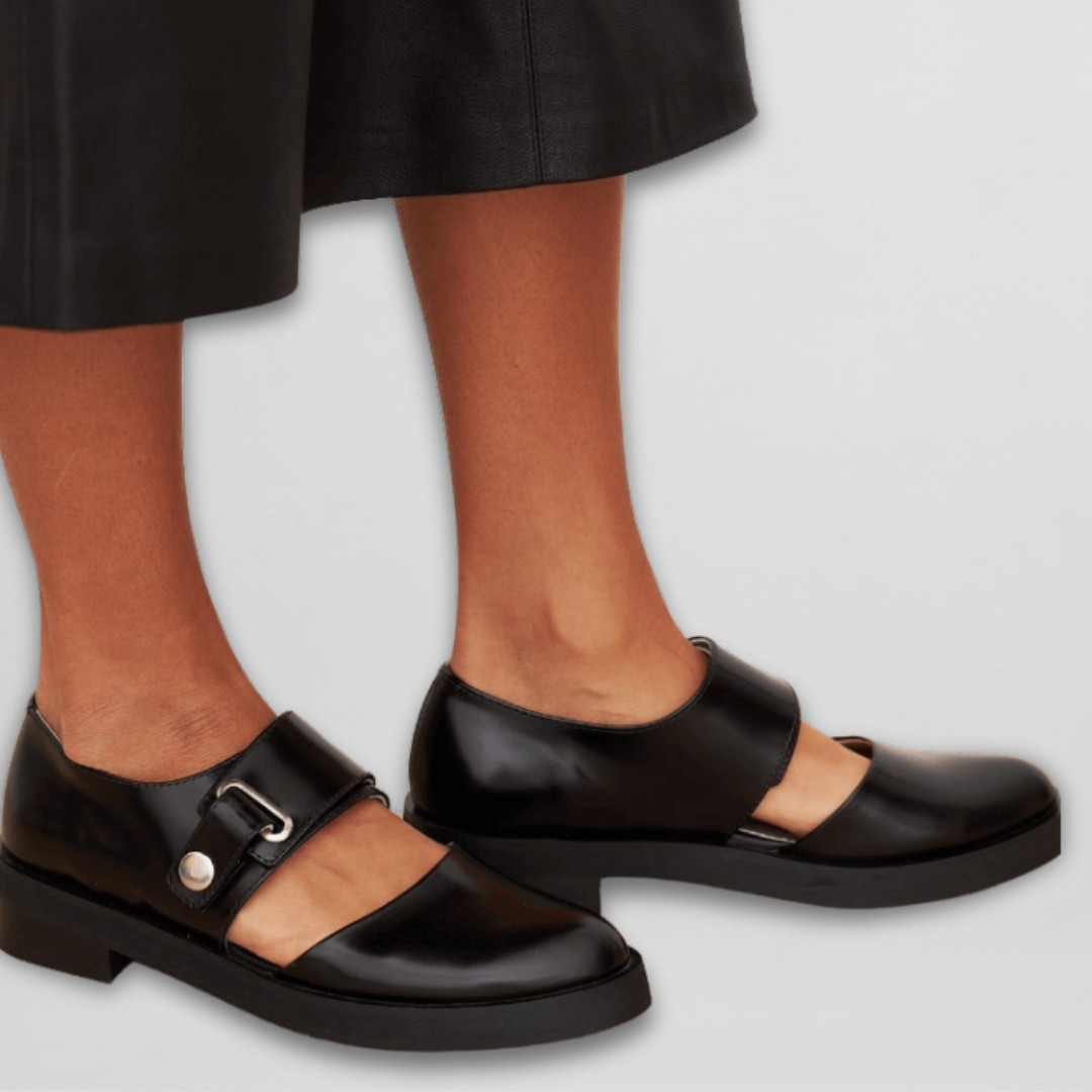 Cathy | Classic Mary Jane Shoes with Adjustable Buckle