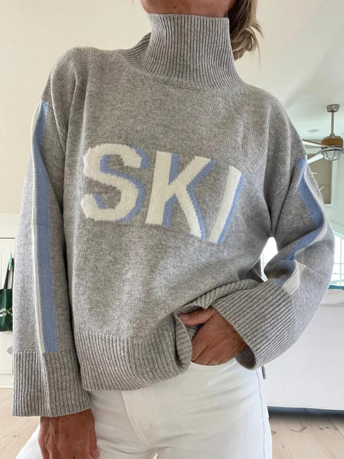 Myrtle | Retro Turtleneck Sweater