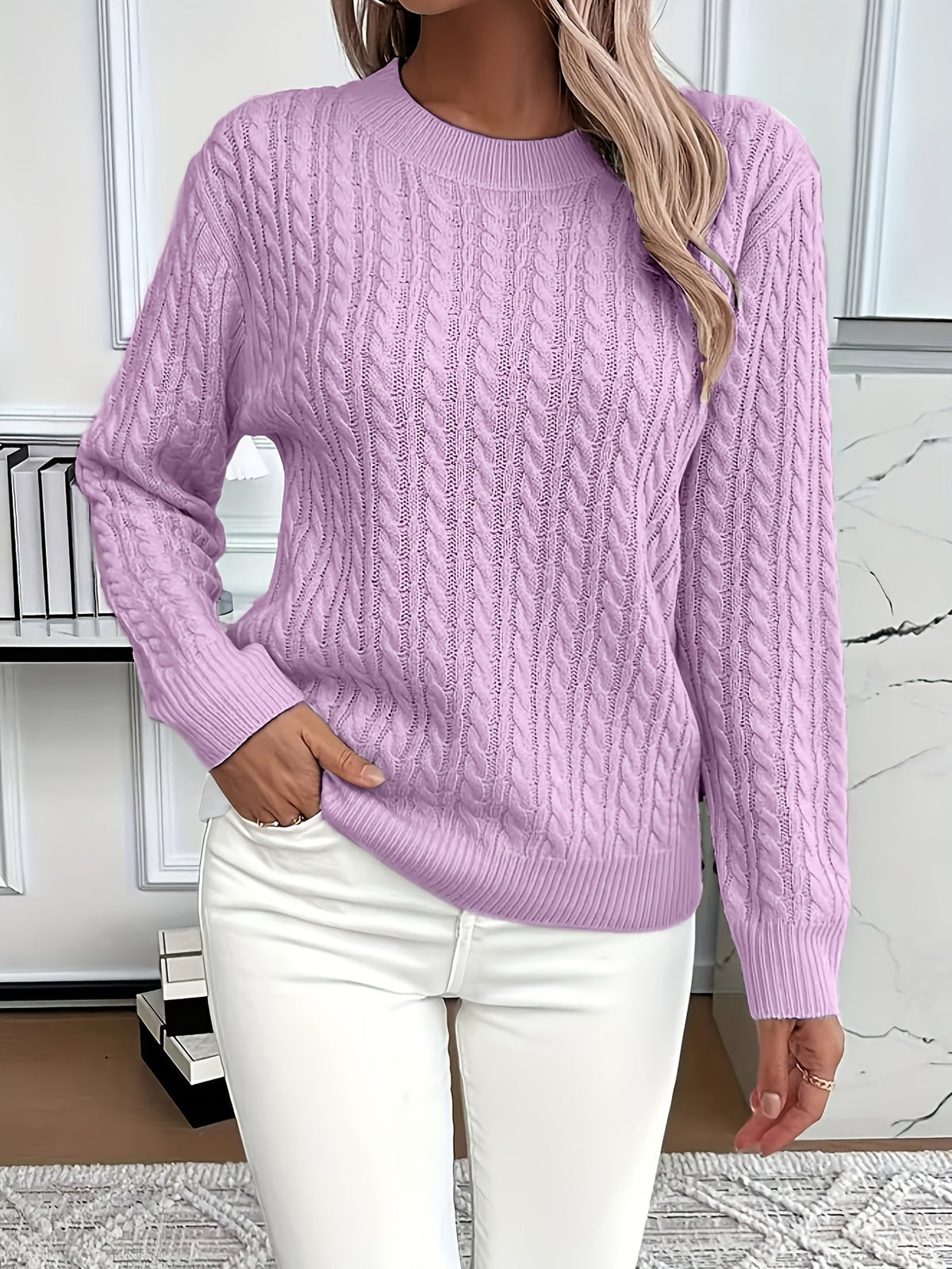 Lynn | Cable Knit Crew Neck Sweater