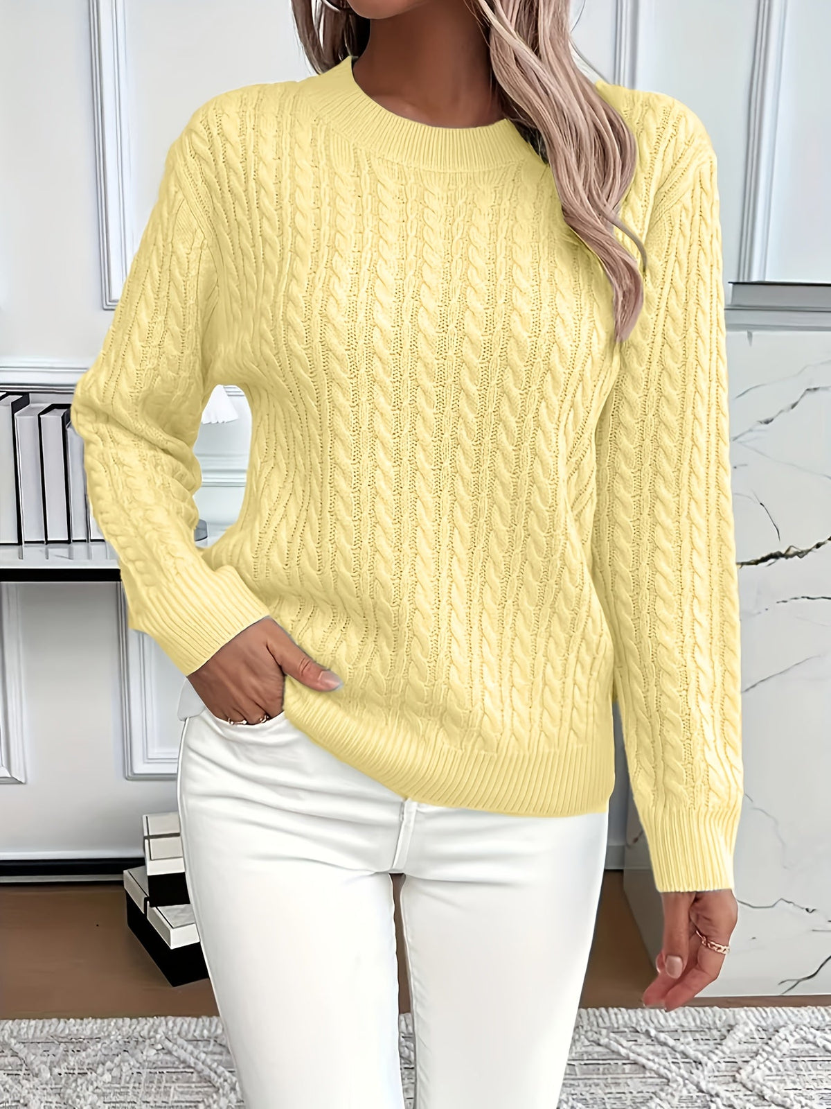 Lynn | Cable Knit Crew Neck Sweater