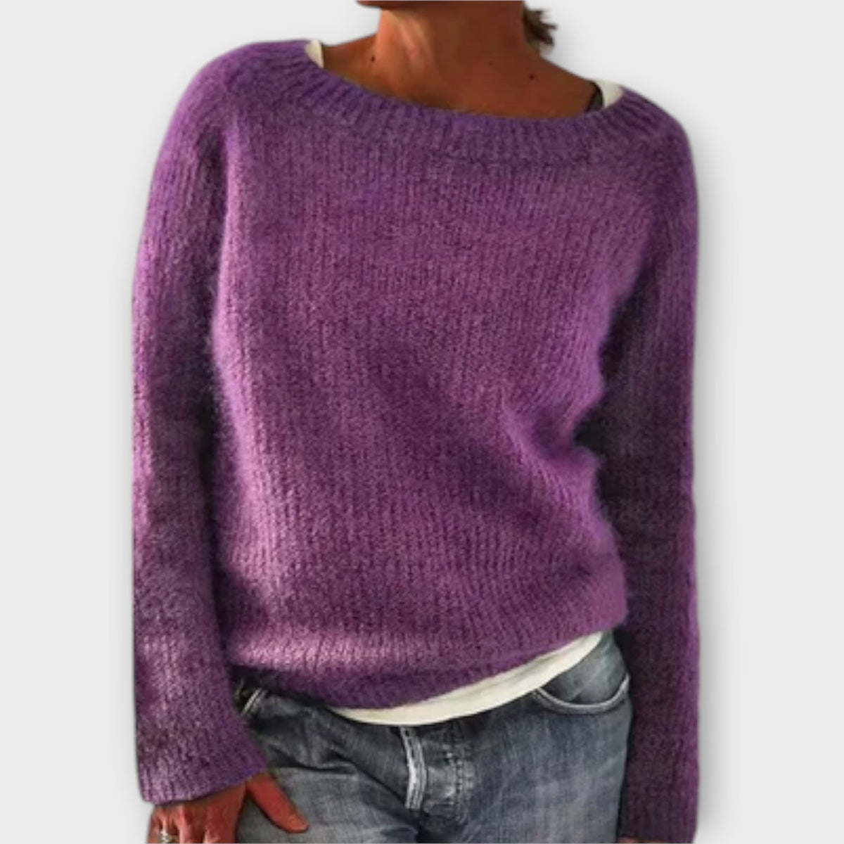 Fiona | Classic Crew Neck Knit Sweater