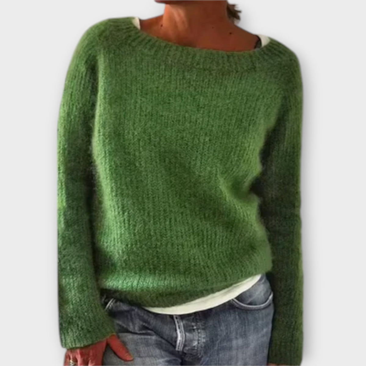 Fiona | Classic Crew Neck Knit Sweater