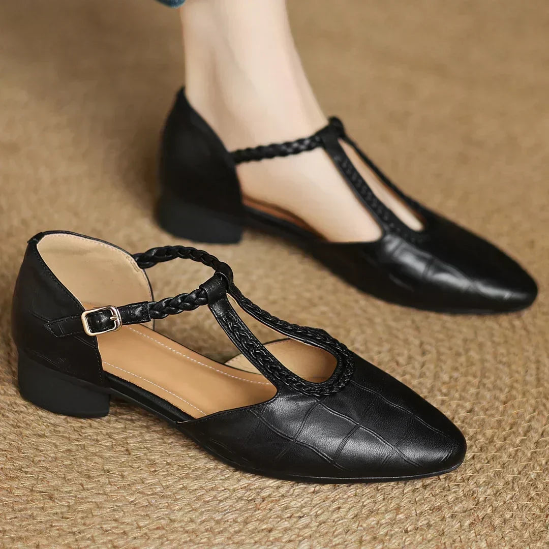 Kay | Classic Mary Janes