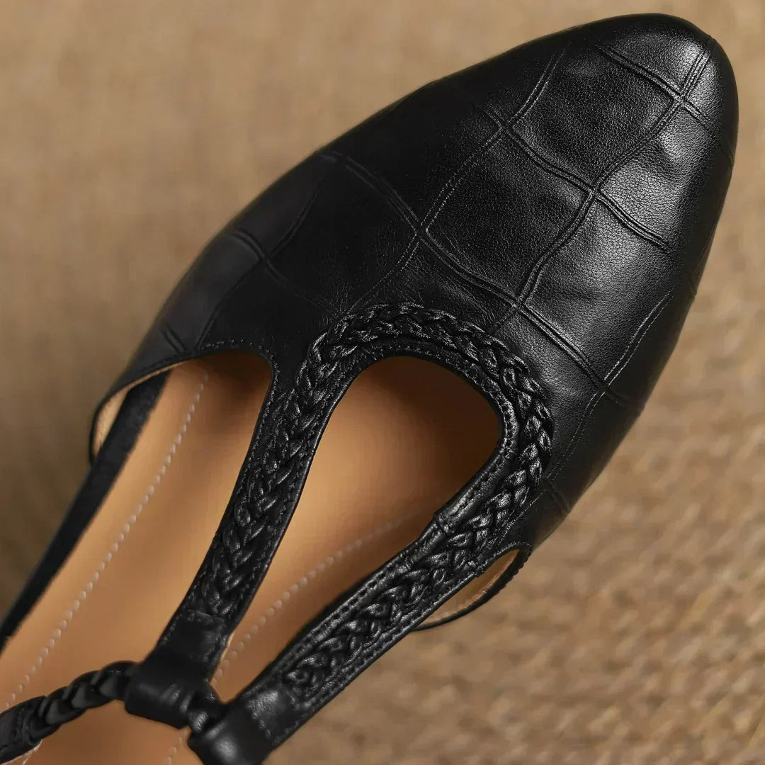 Kay | Classic Mary Janes